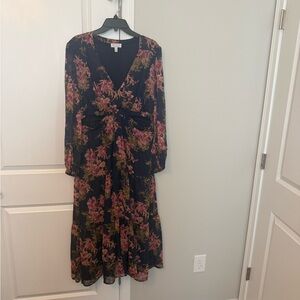 sofia by sofia vergara Black Floral V-Neck Long Sleeve Midi Dress